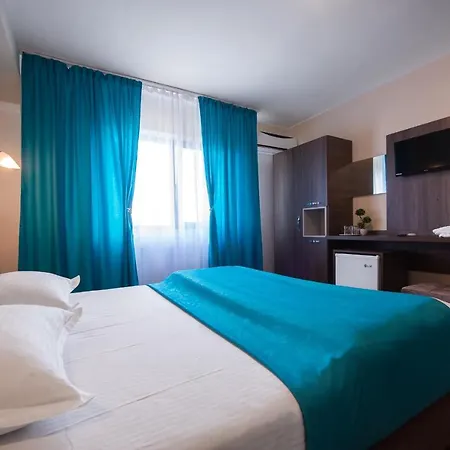 Levent מלון 3*